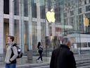 The herding into large tech stocks has been so pronounced that Apple Inc. reached a 7.1-per-cent weighting in the S&P 500.