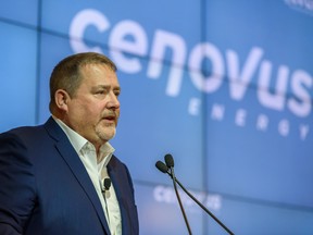 Cenovus CEO Alex Pourbaix spricht auf einer Pressekonferenz am 30. Januar 2020.