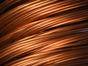The price of copper used to make everything from electrical wiring to roofs fell briefly to below $ 4 per pound this week, an important psychological threshold.