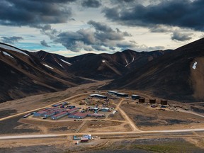 Kinross Gold Corp. has sold all its Russian assets to the Highland Gold Mining group of companies.