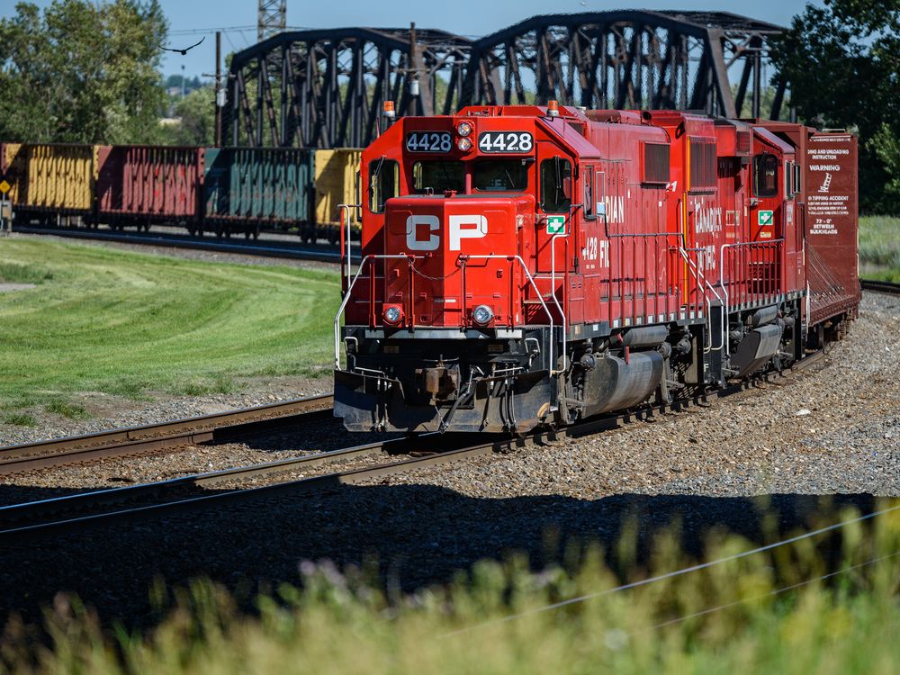 CP Rail profits dip despite boost from potash shipments