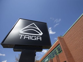 Beschilderung vor einer Anlage von Taiga Motors Corp. in LaSalle, Quebec.