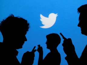 Twitter appeared to be suffering an outage early Thursday.