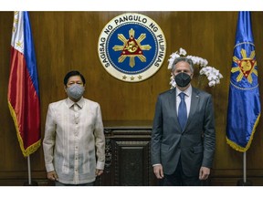 MANILA, PHILIPPINES - AUGUST 06: U.S. Secretary of State Antony Blinken and Philippine President Ferdinand "Bongbong" Marcos Jr. pose for pictures at Malacanang Palace on August 6, 2022 in Manila, Philippines. Blinken visited the Philippines following House Speaker Nancy Pelosi's tour of Asian allies earlier this week, as China made it clear that her visit to Taiwan was unwelcome and conducted live-fire military drills in response.