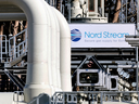 Rohre an den Anlandungsanlagen der Gaspipeline Nord Stream 1 in Lubmin, Deutschland.  Russland hat den Fluss durch die Pipeline für geplante Wartungsarbeiten gestoppt, während abhängige europäische Länder sich bemühen, genügend Treibstoff für das kältere Wetter zu horten.