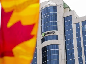 Shopify Inc.'s stock price soared when the COVID-19 pandemic hit. Companies in a rush to move their operations online turned to e-commerce giants to calibrate their pivot. But about two years later, the restrictions that had restricted people from staying home and shopping online during the health crisis were lifted. A sign at his Shopify Inc. headquarters in Ottawa on Tuesday, May 3, 2022.