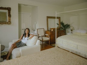 Kelly Stamps, who braved overrun showings for half a year before finally locking down a $3,495-a-month studio on the Upper East Side in June. Photographer: Ismail Ferdous/Bloomberg