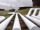 Enbridge Inc. hat mit 23 First Nation- und Metis-Gemeinden eine Vereinbarung über den Verkauf einer 11,57-prozentigen Beteiligung an sieben Pipelines im Norden von Alberta unterzeichnet.