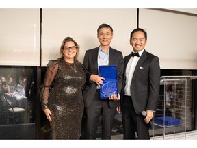 FEELM Max awarded the Golden Leaf Award for "Most Promising Innovation"