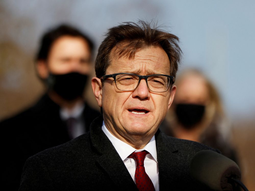 Wilkinson says Ottawa not planning oil production curbs in short term