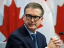 Il governatore della Banca del Canada, Tiff Macklem, in una conferenza stampa a Ottawa, il 18 ottobre.  26.