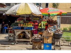 A roadside fruit stall in Lagos, Nigeria, on Saturday, Sept. 24, 2022. Nigeria's inflation rate hit a fresh 17-year high in August, placing renewed pressure on the central bank to increase interest rates.