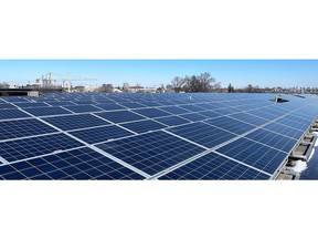 A rooftop solar array in the GTA, one of several clean energy acquisitions by Skyline Clean Energy Fund in 2022. The Fund acquired an additional 7,852 KW/DC (7.852 MW/DC) in ground-mounted and rooftop solar assets throughout 2022.