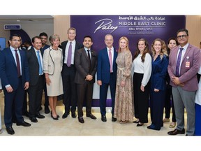 Dr. Dror Paley and his team at Paley Middle East Clinic in Burjeel Medical City with Dr. Shamsheer-Vayalil, Founder and Chairman, Burjeel Holdings, and other senior management officials.