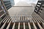 According to Ivanhoé Cambridge, the deal to extend the leases of Fox Corporation and News Corp at their 1211 Avenue of the Americas Tower in New York City is the largest in Manhattan in more than three years.
