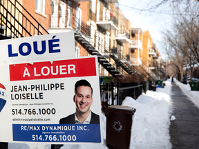 A for-rent sign in Montreal