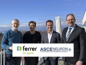 From left to right: Oscar Pérez, Chief Marketing, Pricing & Market Access and Business Development Officer (Ferrer), Catherine Moukheibir, Board of Directors (Asceneuron), Mario Rovirosa, CEO (Ferrer) and Dirk Beher, CEO & Co-founder (Asceneuron), after signing the license agreement in Asceneuron's Headquarters in Lausanne, Switzerland.