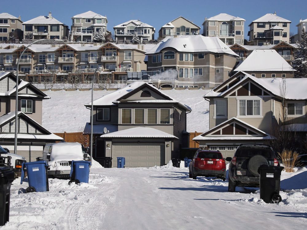 Calgary's new real estate listings fall to level not seen since late 90s