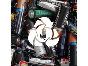 Canadians recycled almost 4.4 million kilos of batteries in 2022