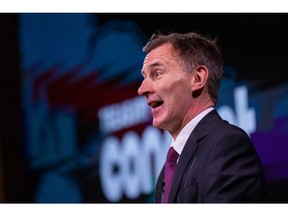 Jeremy Hunt, UK chancellor of the exchequer, delivers a speech at Bloomberg LP's European headquarters in London, UK, on Friday, Jan. 27, 2023. Hunt dismissed calls for tax cuts, warning that "sound money must come first" as he argued that Brexit will drive economic growth.
