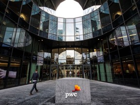 Around 4,000 PwC lawyers will gain access to the chatbot delivered by AI startup Harvey.