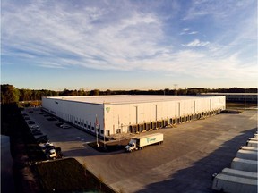 Lineage Logistics' Savannah Fresh-Port Wentworth facility is strategically located near the Port of Savannah and will allow Lineage to process up to 1.4 million pounds of produce per day.