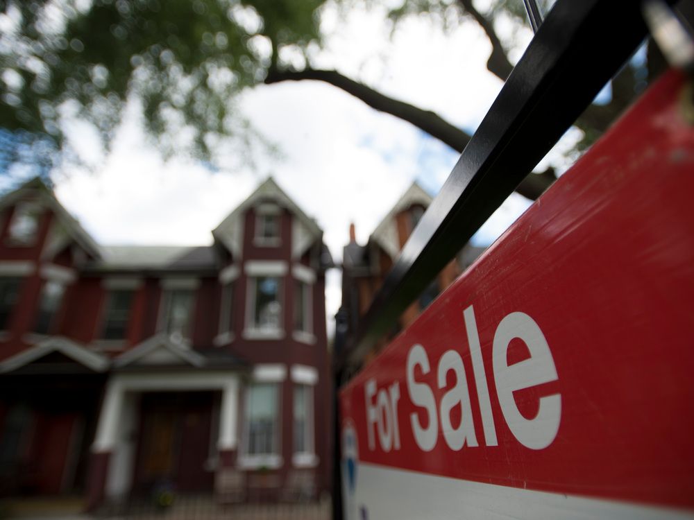 Canada luxury real estate market sales fall but don’t blame buyers