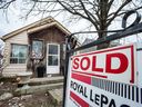 Toronto real estate prices rose more than 1 percent in March from February, according to data from the Toronto Regional Real Estate Board. 

