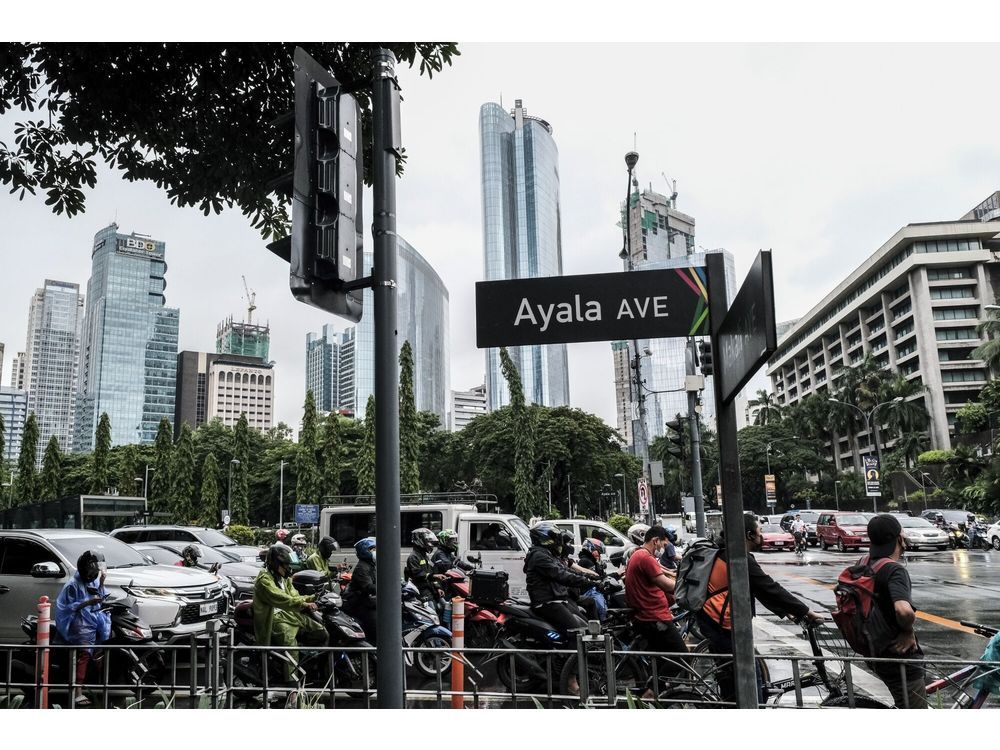 Philippines’ Ayala Eyes Investment Deals as it Recycles Capital