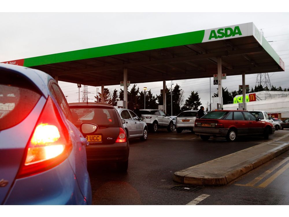 How Filling Your Tank Is Propping Up Supermarket Profits