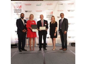 From left to right: Gautam Sharma, Publisher Canadian Immigrant, Lisa Orpen Vice President, National and Multi Market Sales/Corp Sales, Metroland Media Group, Sam Primucci, Founder of Pizza Nova, Serra Pinto Avimlah, Manager, Go-to-Market Digital Canada, Consumer Money Transfer, Western Union, Sanjay Agnihotri, Publisher, Canadian Immigrant. Photo credit: ABCI Photography