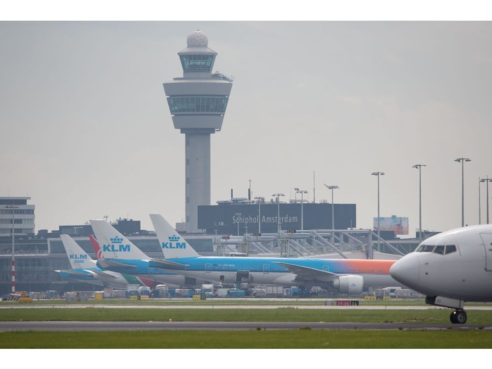 KLM hekelt het passagiersbelastingplan van het Nederlandse parlement