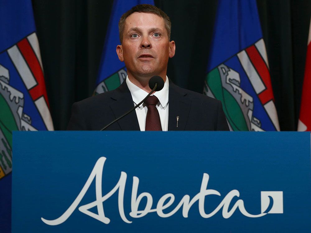 'Impossible' for Alberta to exit with half of CPP assets, pension fund
official says