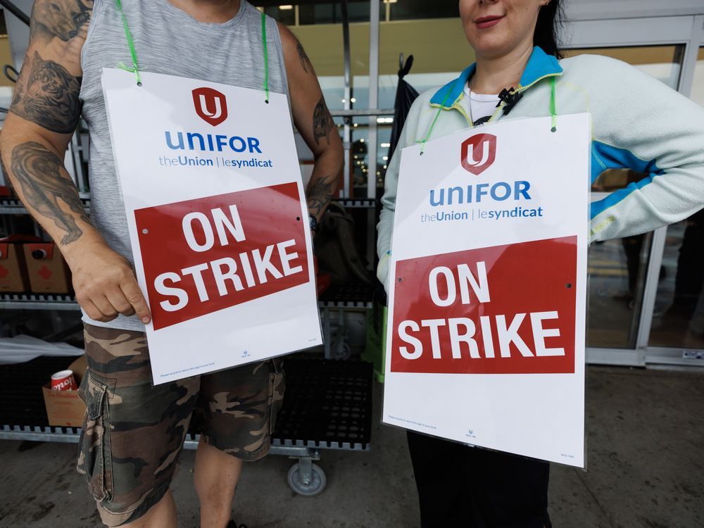 Canadians showing more support for striking workers amid inflation, corporate profits