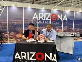 ZenaDrone CEO Shaun Passley signs MOU with General Manager Gene Su of Taiwan Thunder Tiger Corp.