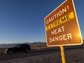 Sign in Death Valley warning of extreme heat