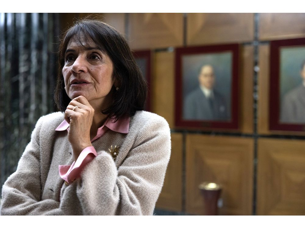 Central Banker Sees Risks for Colombia in Rushing to Cut Rates Too Soon
