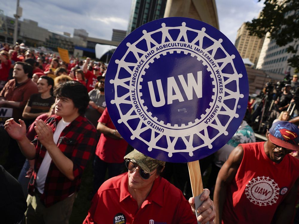 United Auto Workers members join the picket line, in Detroit, Friday, Sept. 15, 2023. 