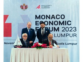 The signing took place at the Monaco Economic Forum 2023 during the state visit of Prince Albert II of Monaco to Malaysia. It was signed on behalf of the Yacht Club de Monaco by Bernard d'Alessandri, its General Secretary and on behalf of RSYC by its Commodore, Che Wan Azuar witnessed by Prince Albert II and Tengku Amir Shah, Crown Prince of Selangor and Life Commodore of RSYC