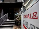 Toronto real estate prices fell again in November. 
