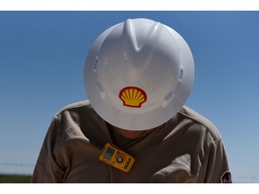 Shell Begins Hundreds of Job Cuts in Push to Boost Performance ...