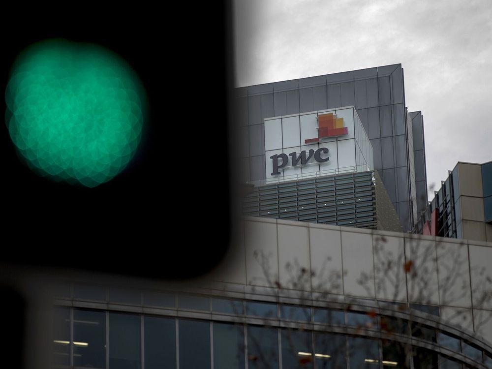 A building that houses PricewaterhouseCoopers Australia office in Sydney, Australia.