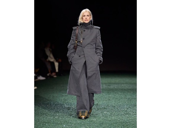 Burberry Releases the Burberry Winter 2024 Collection | Belleville ...