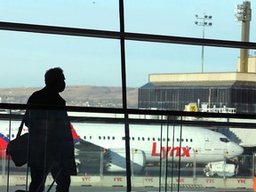 Low-cost airline Lynx Air announced a sudden halt to its operations as of Monday.