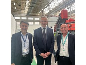 (center) M. Bruno Le Maire, Minister of Economy, Finance and Industrial and Digital Sovereignty; (left) Emmanuel Ladent, CEO of CARBIOS; (right) Philippe Pouletty, Founder of CARBIOS and Chairman of the Board