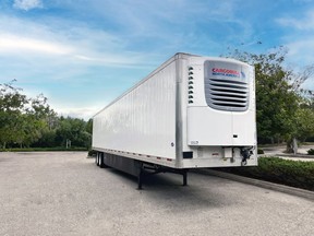 Utility 3000R trailer with Cargobull TRU
