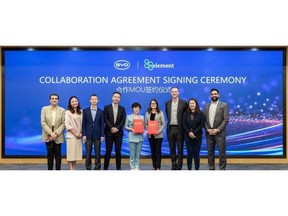 Element Fleet Management and BYD team members gather to celebrate their collaboration agreement, reinforcing their shared commitment to reducing the carbon footprint of the automotive industry.