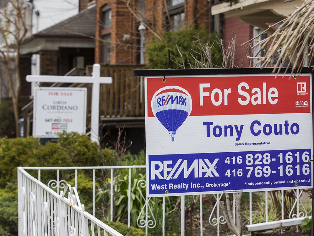 Bank of Canada leaves spring housing market in 'holding pattern'