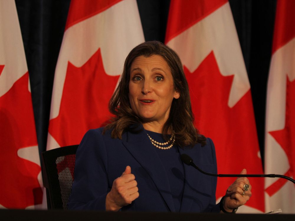 Posthaste: Canadians are concerned about federal deficit, believe
Ottawa is spending 'too much'