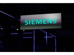 Siemens logo. Photographer: Krisztian Bocsi/Bloomberg